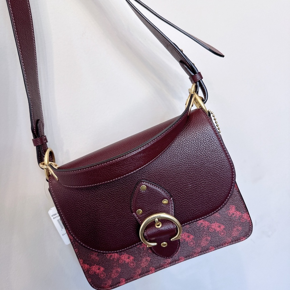 NWT Coach Beat Shoulder Bag With Horse & Carriage Print Brass/Oxblood Cranberry - Picture 2 of 12